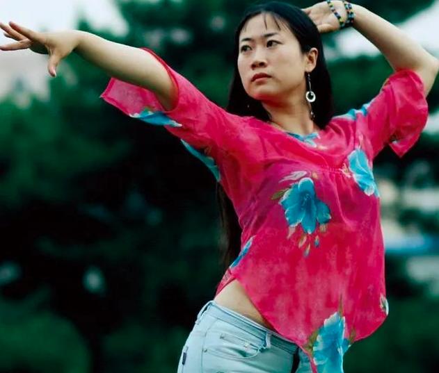 因一张照片爆红网络,因一张照片火遍全网