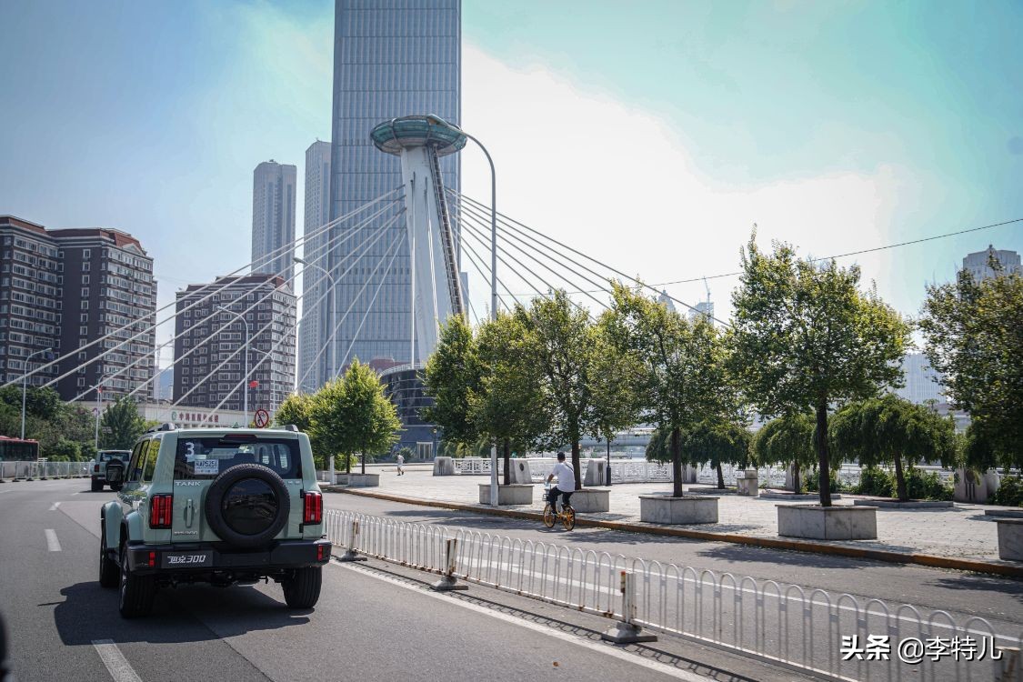 坦克300火爆的原因,坦克300动力试驾真实感受