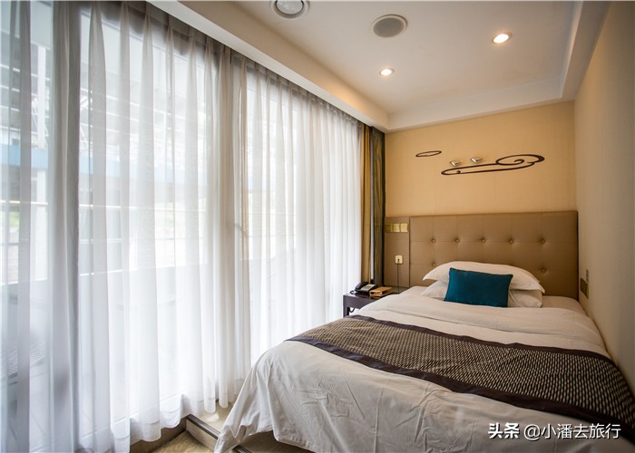 长江游轮和长江轮渡有什么区别,长江游轮和国际游轮哪个划算