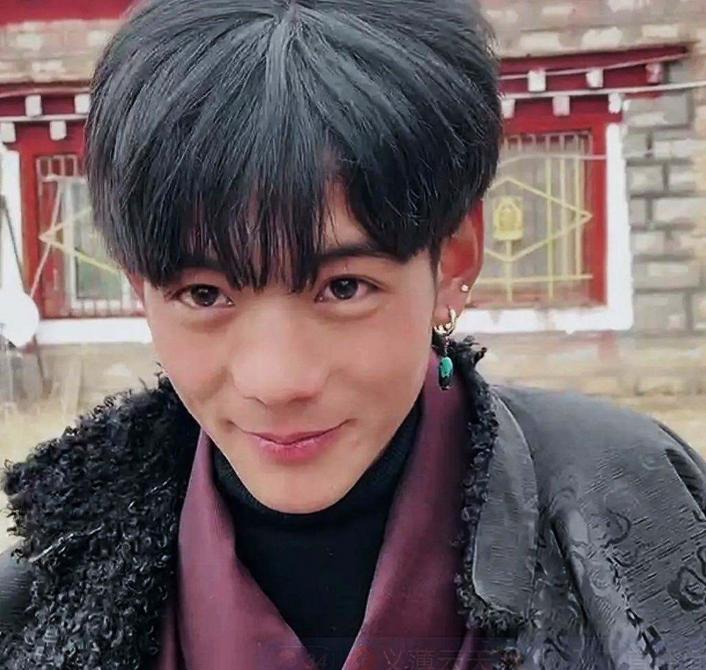 丁真火了几年了,丁真凭什么可以那么火