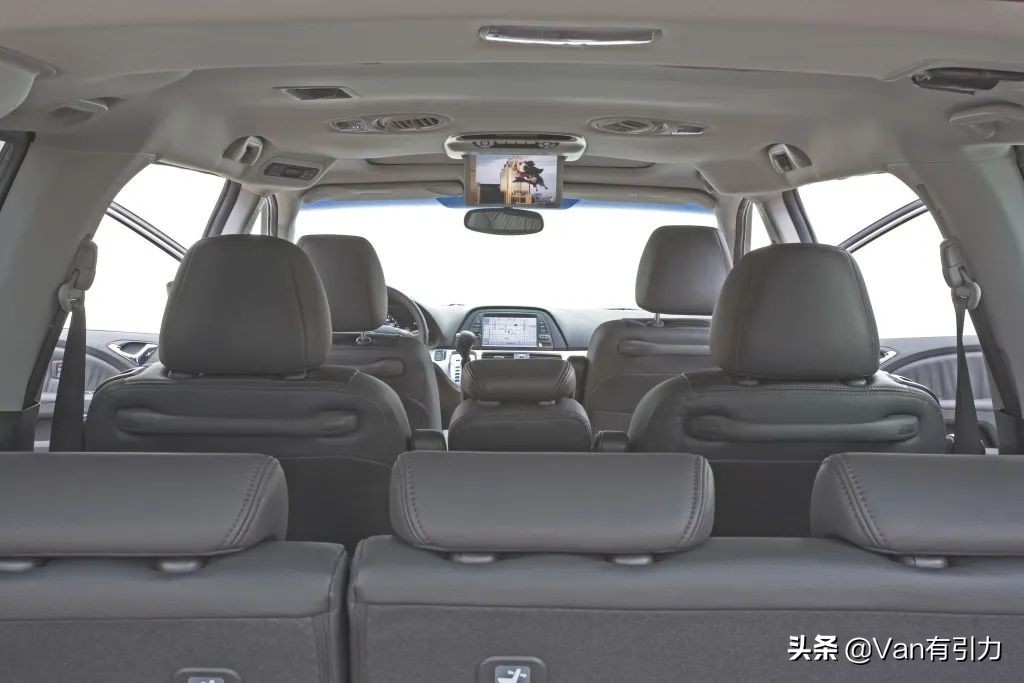 如今鼓励三胎了，甭管MPV的春天来不来，提前做功课没毛病