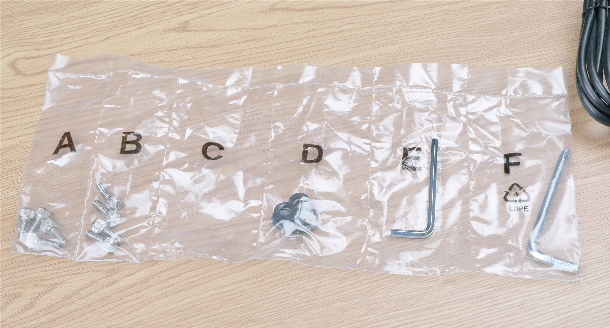 办公拒绝职业病，乐歌D7显示器支架会成为公司工作的标配吗？