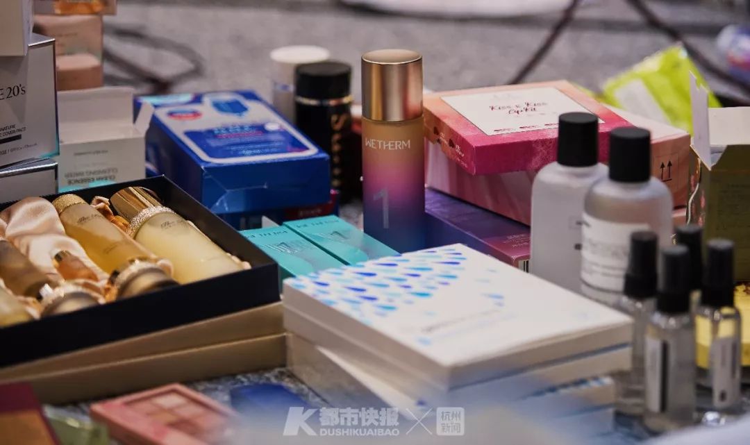 薇娅有哪些淘宝店铺,薇娅的淘宝店铺