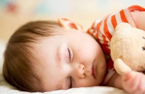 不同阶段的宝宝每天补钙的量,不同时期的宝宝每日钙需要摄入量