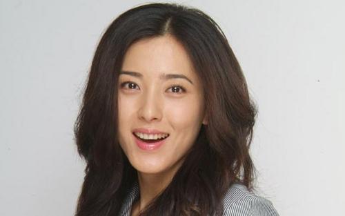 美人如文章,给明星美人评分,莫妮卡严屹宽,曾黎,孙艺珍