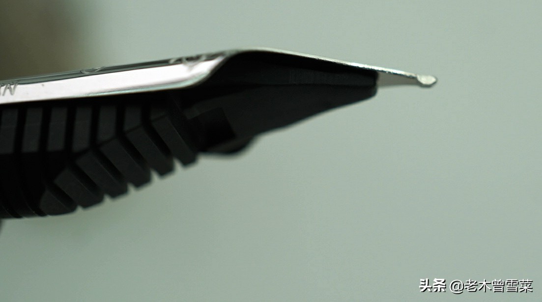 白金钢笔十周年限量款,英雄钢笔90周年纪念款金色18k