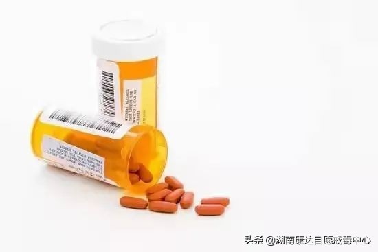 曲马多成瘾后都有哪些反应,怎么治疗曲马多成瘾