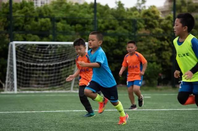 足球最美的魅力,足球魅力在于美丽