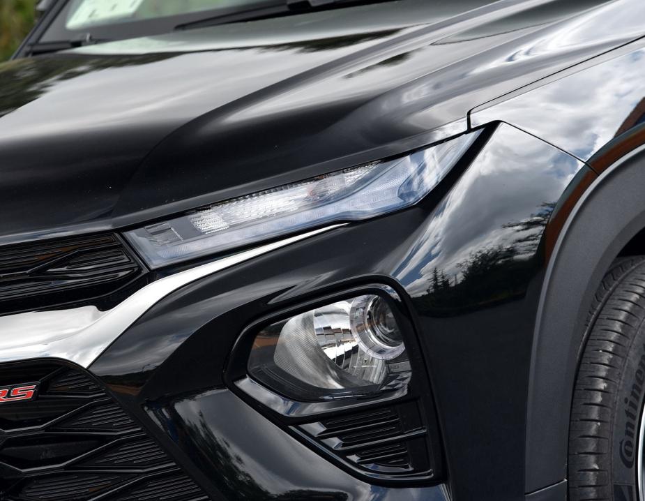 雪佛兰最霸气中型suv,雪佛兰黑武士suv落地价