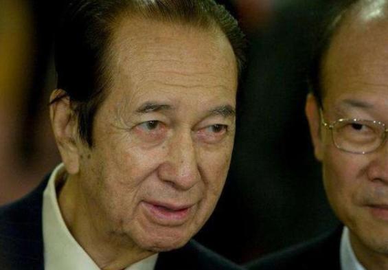 赌王何鸿燊有几个老婆合法吗,赌王何鸿燊为何可以娶好几个媳妇