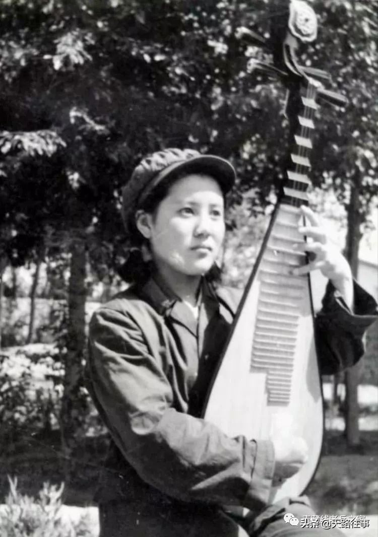 文艺兵跳芳华,文艺兵芳华话剧