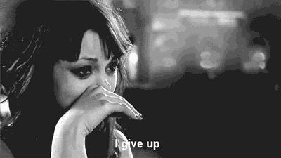 别熬夜了因为护肤品都挺贵的,现在的护肤品为什么都很少很贵