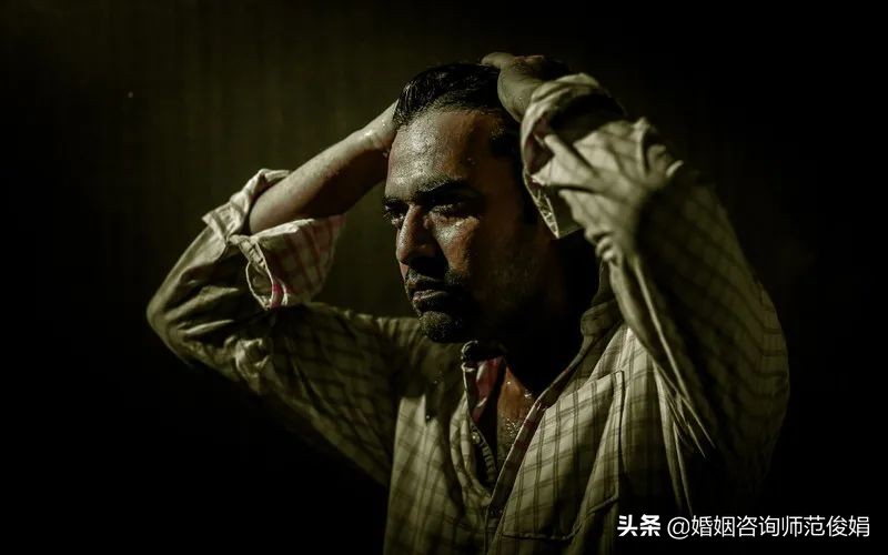 如何挽回执意要离婚的丈夫,丈夫坚决要离婚三年后却回来了