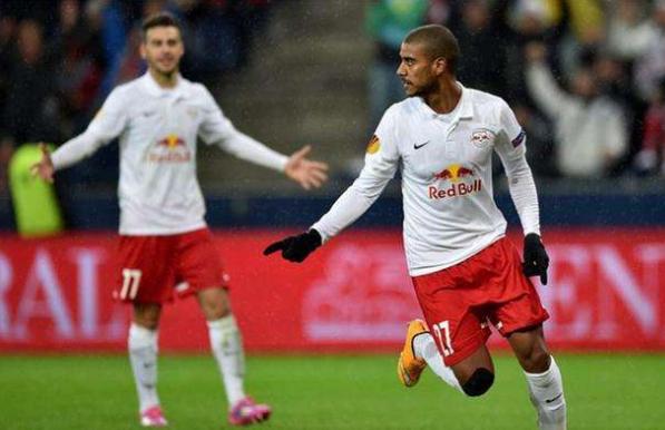 点赞！小伙托人代购球衣被骗，阿兰本人回应：见面拥抱送球衣