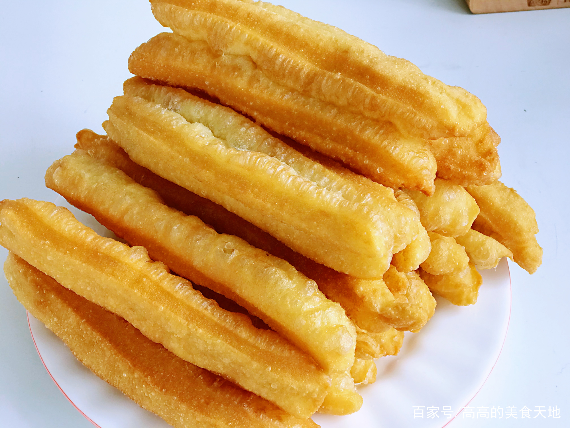 花1000学的炸油条做法,香酥油条配方和制作方法