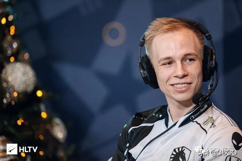 「CSGO杂谈」秃瑟：选手二月红黑榜，双小将冲天，拉胯皆豪门