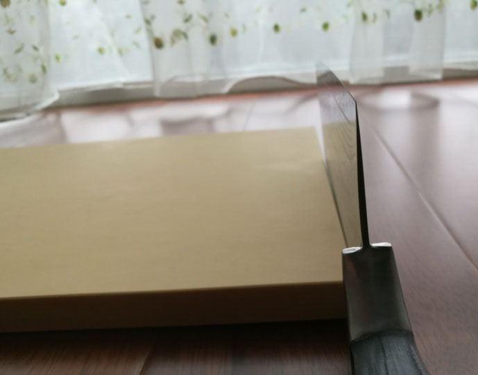 找来几把厨刀品评一下，打发在家无聊时光