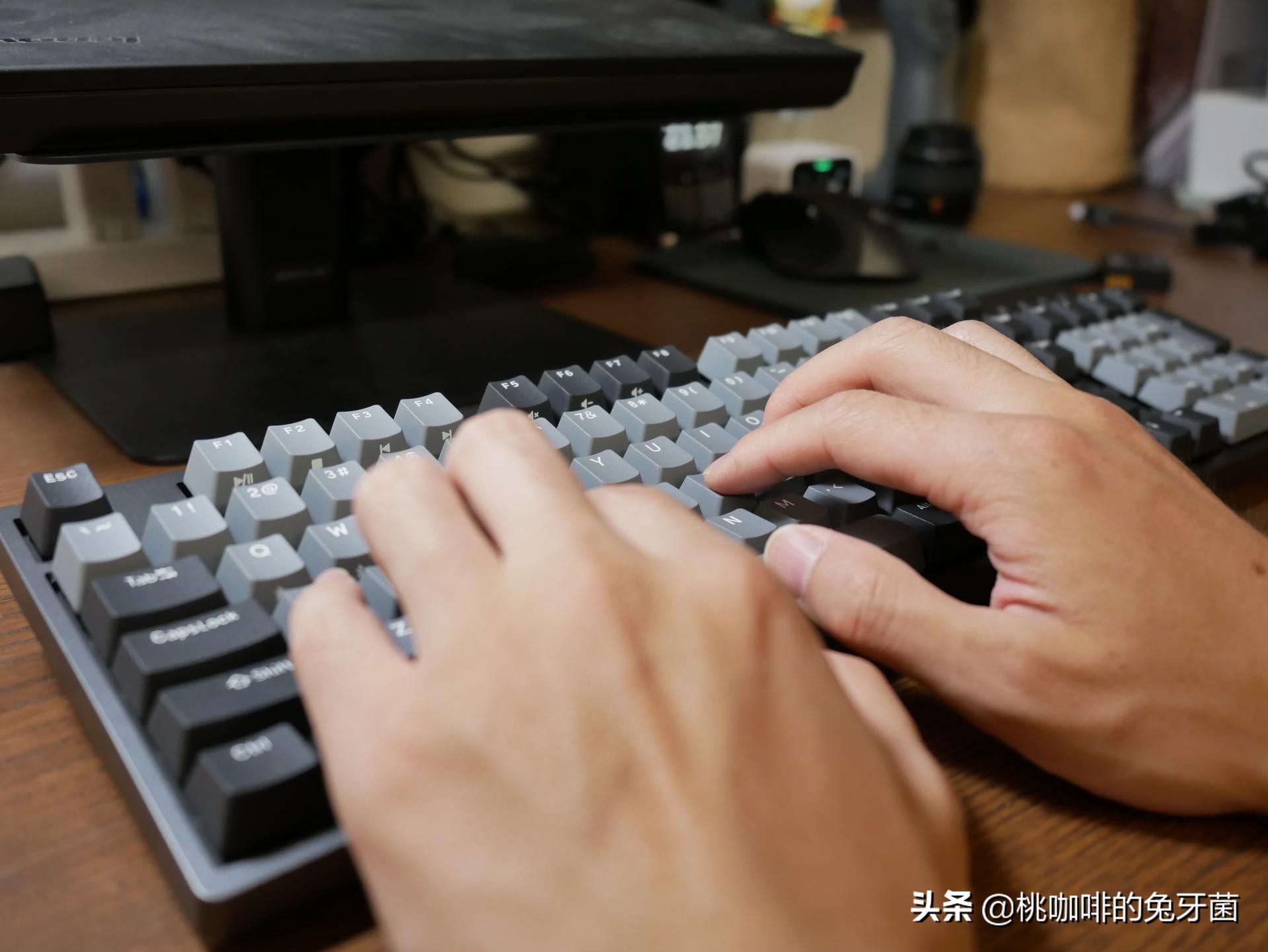 杜伽k310w三模机械键盘可以换轴吗,杜伽k310键盘哪个轴好