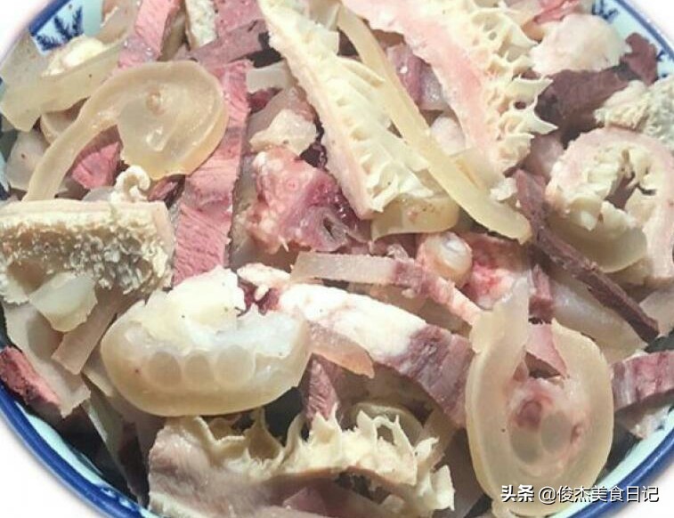 正宗牛杂绝密配方大全,大厨教我做牛杂的视频