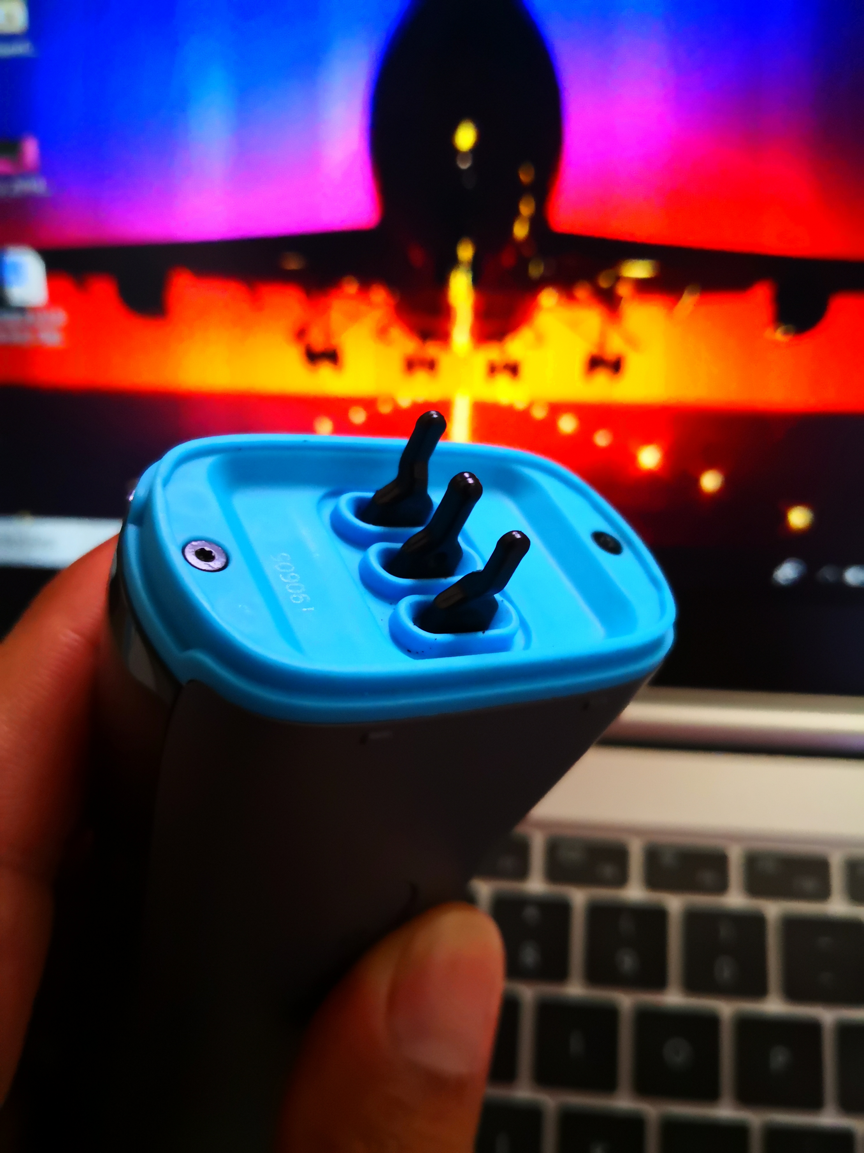 99元同价位小米飞科剃须刀哪个好 (同价位飞科和飞利浦哪个剃须刀好)