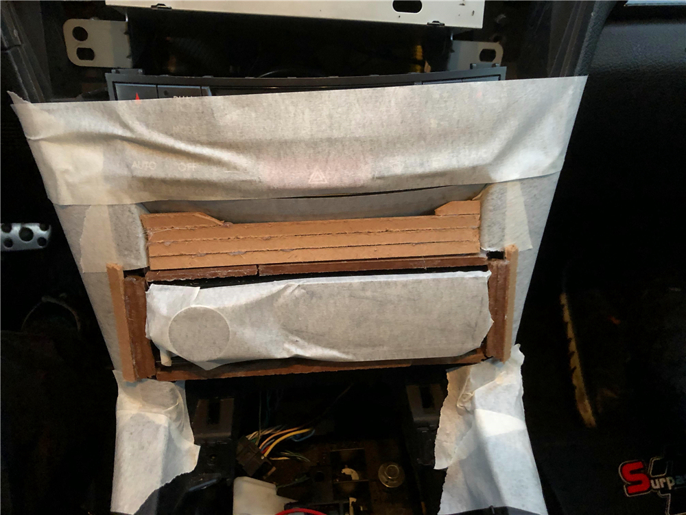 佛山车饰界专业汽车音响,佛山车饰界汽车影音工作室