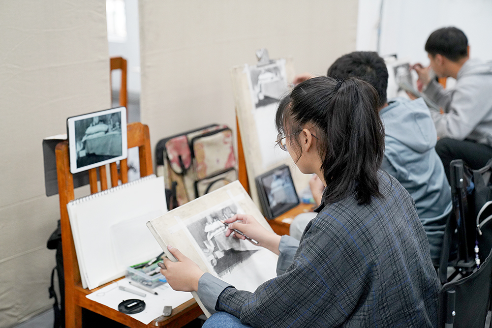 陕西西安丹青美术招生,零基础学美术之路