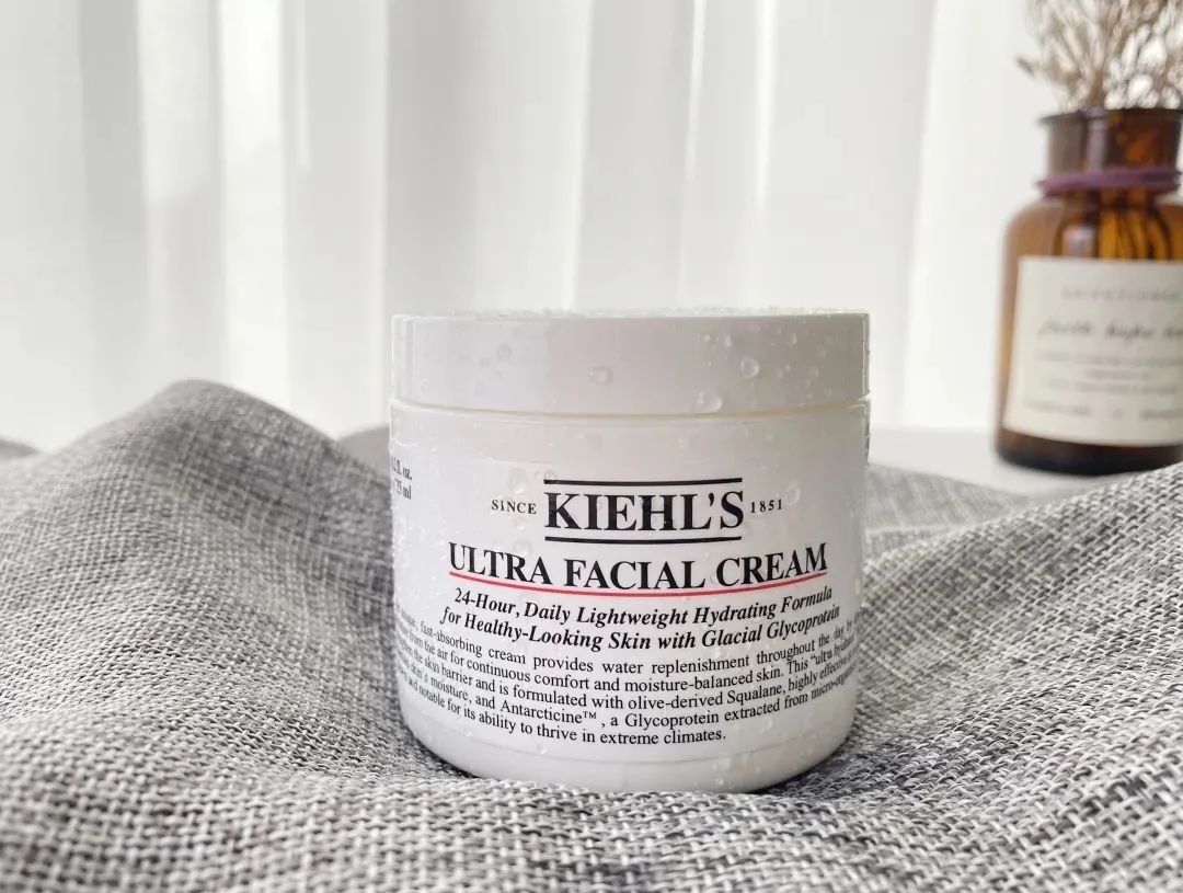 科颜氏高保湿面霜125ml免税店价格,科颜氏高保湿面霜才180元