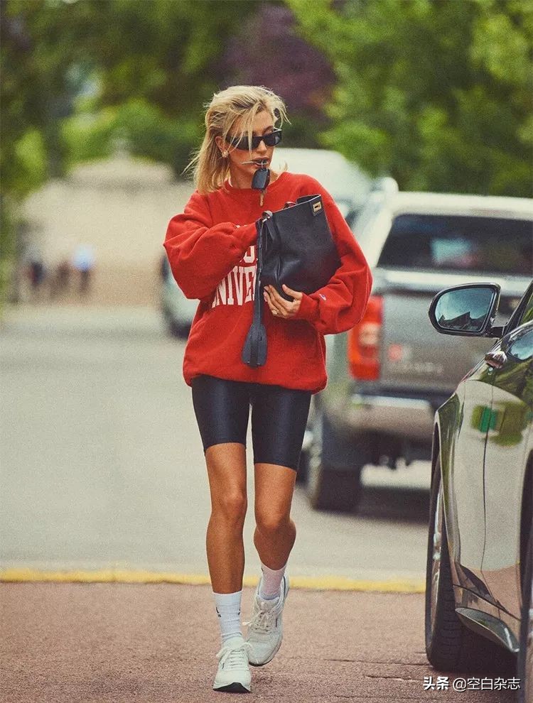 关于女性的时尚杂志,2019年十月时尚杂志