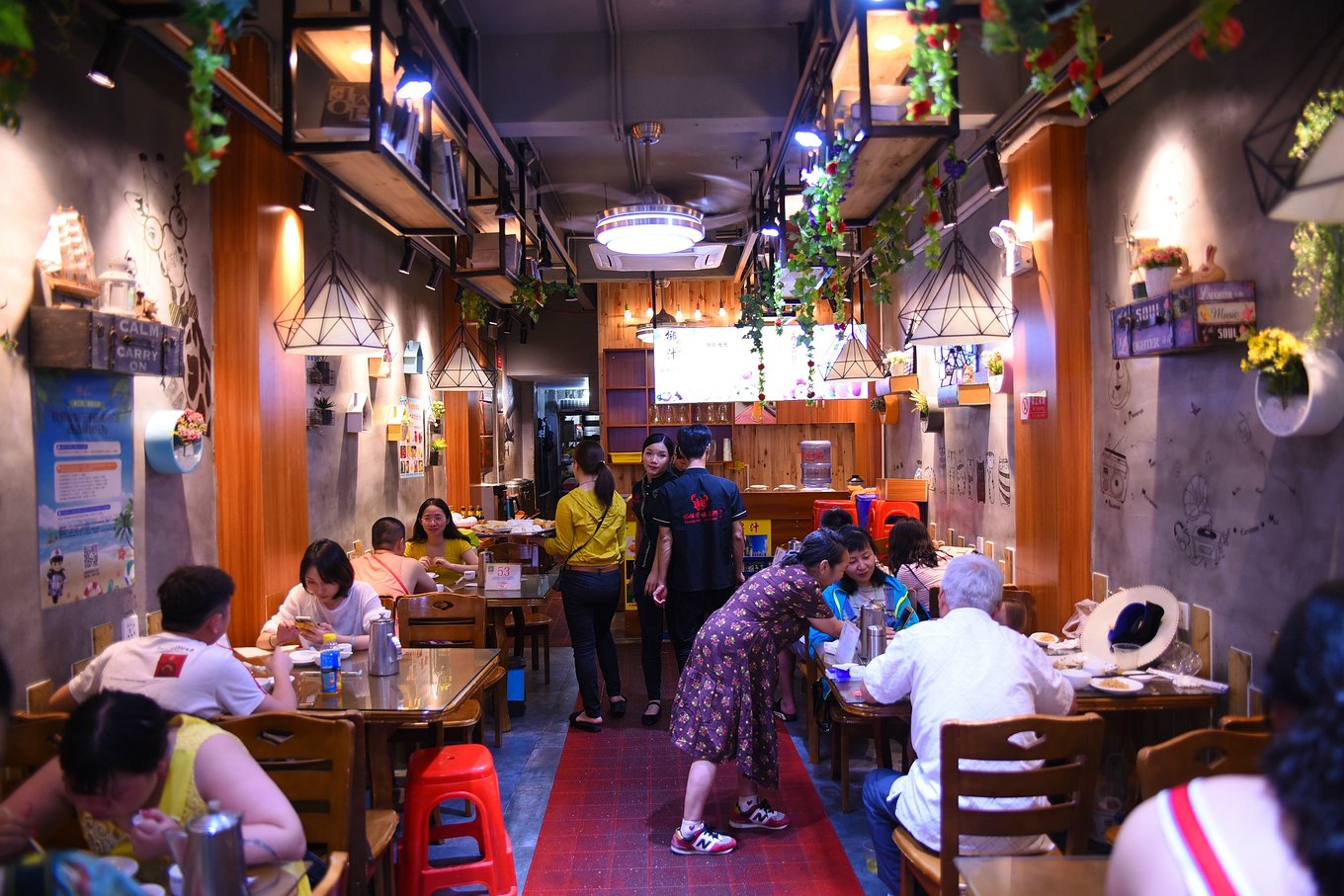 三亚海鲜宰客,去三亚免税店必吃海鲜