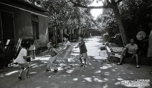 杭州文二路车祸最新消息,杭州文二路交通事故