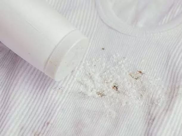 基础款衣服秒变时髦小窍门,学会这几招衣服每天都像新的一样