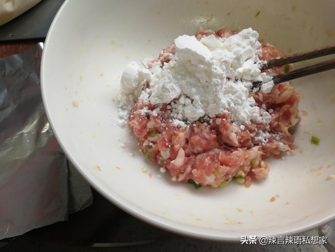 不用锡纸和肠衣自己在家做火腿肠,在家怎么自制火腿肠没有肠衣