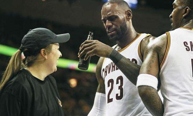 詹姆斯的自律有多可怕,詹姆斯自律到底多可怕