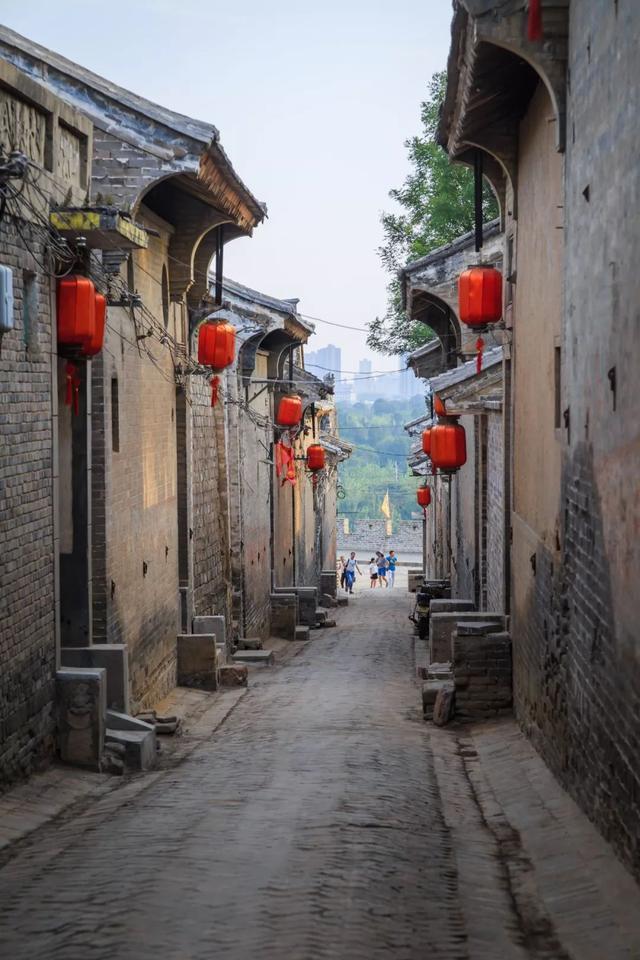 西安附近好玩放松的地方,五一放假西安周边好玩地方是哪里