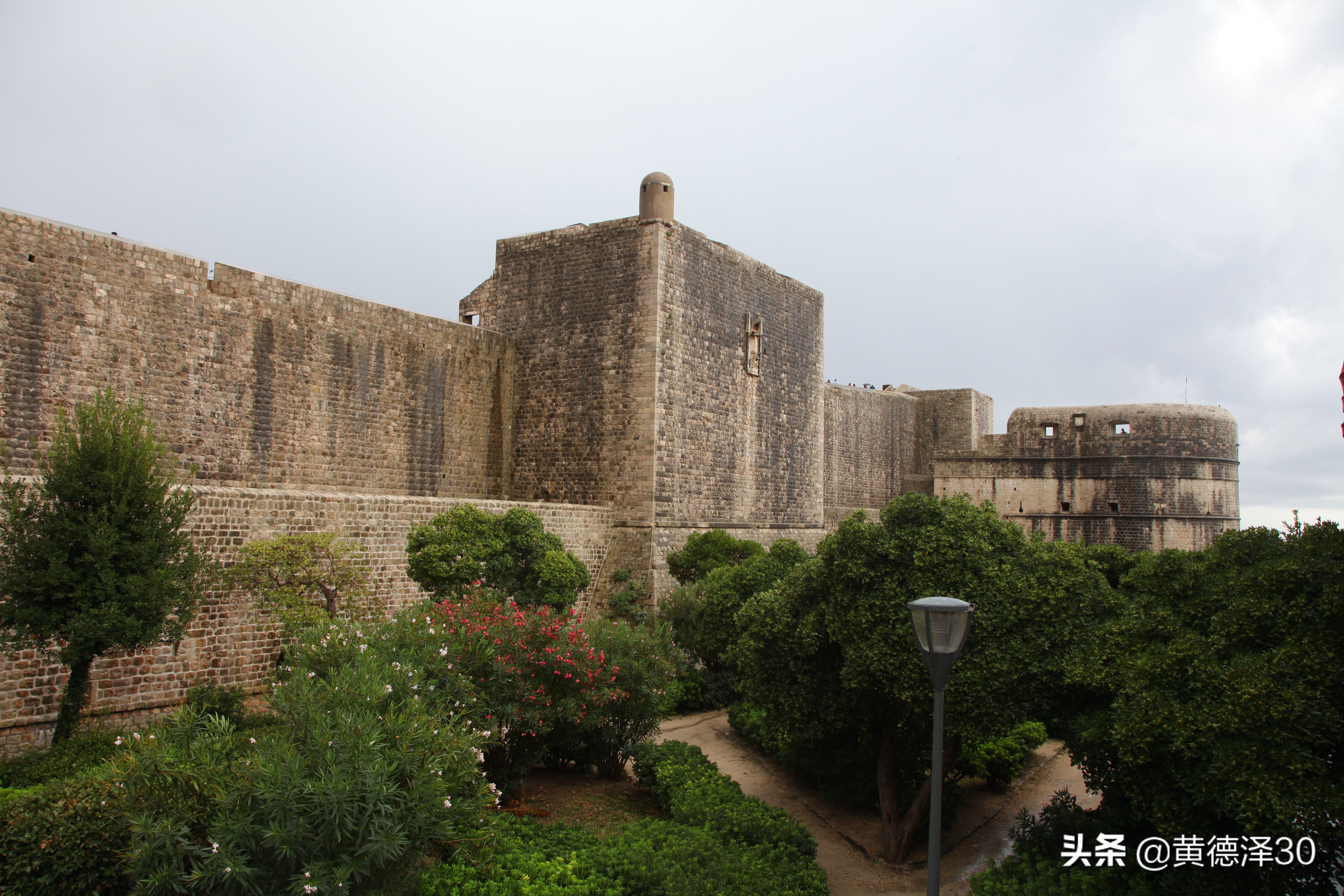 红猪取景地克罗地亚杜布罗夫尼克 (克罗地亚杜布罗夫尼克老城洛肯岛)