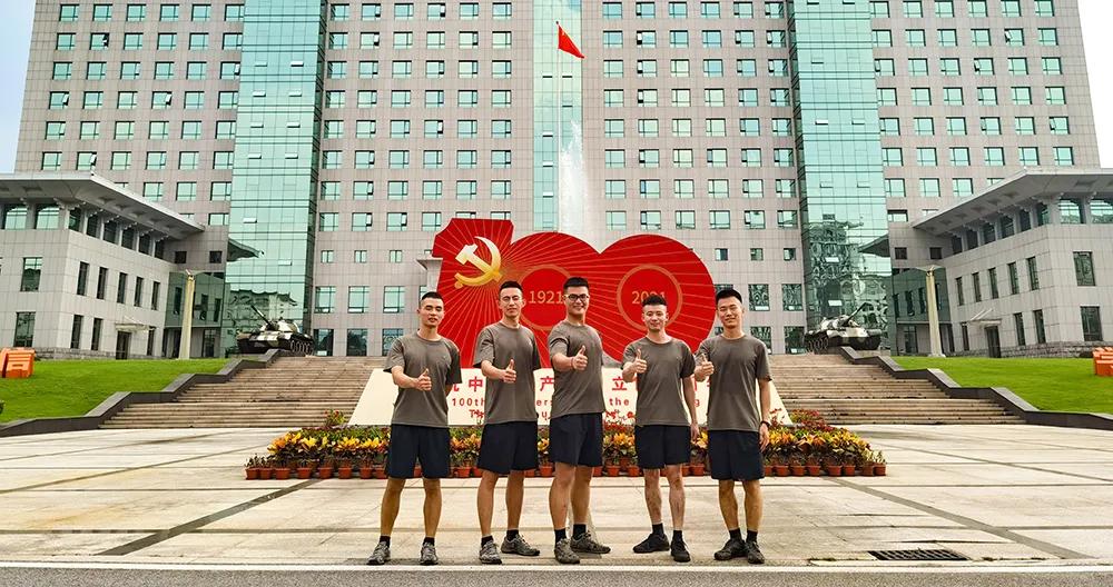 【淬火一道杠，亮剑一颗星】少尉“创造营”开训了