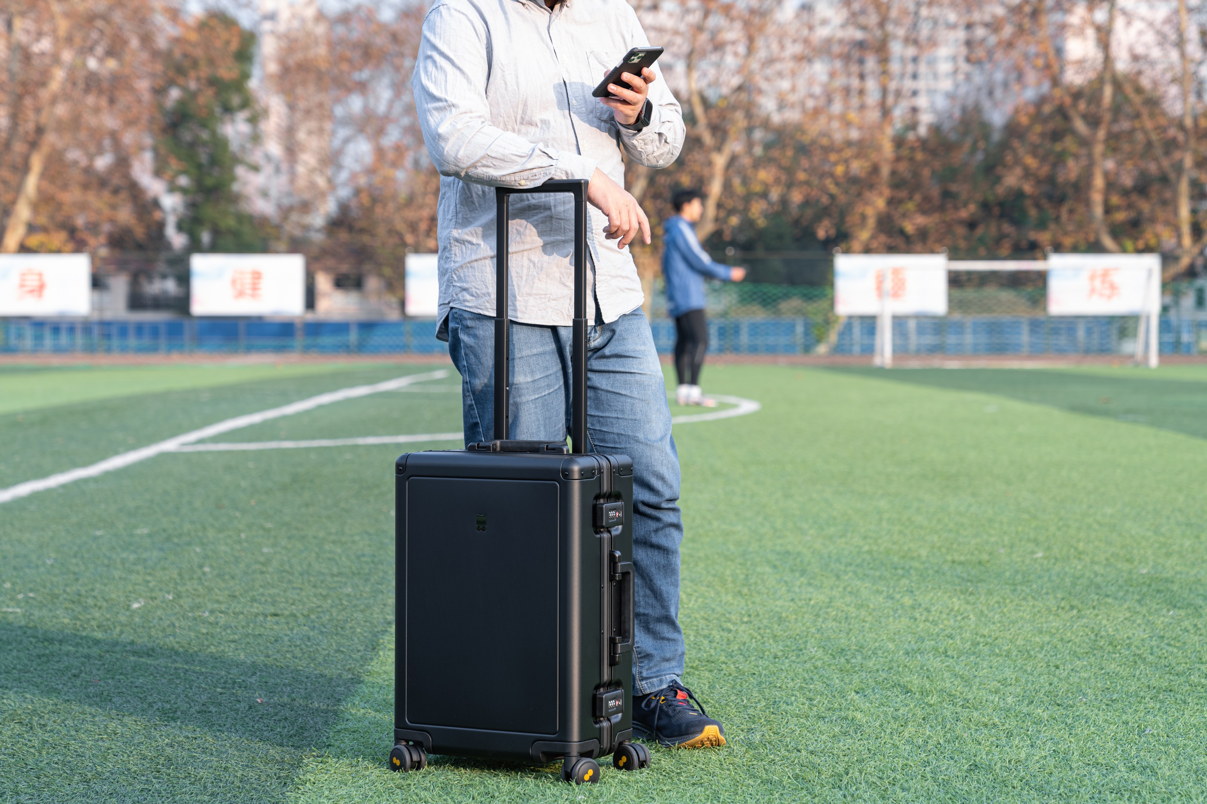 地平线8号铝镁合金旅行箱测评,行李箱推荐地平线八号