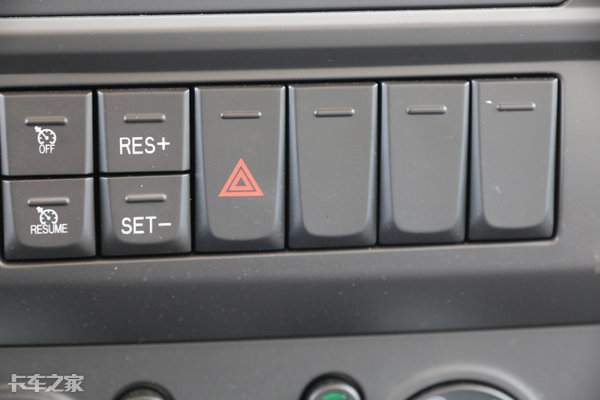 舒适性高的轻卡,福田欧马可s1轻卡3.3米栏板轻卡