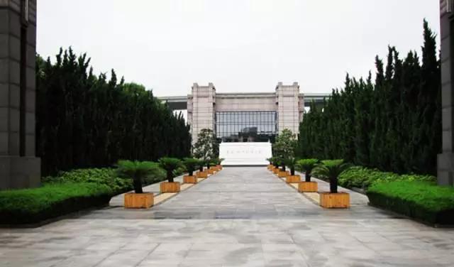 上海的魅力在什么地方,上海十六个区哪个区最好