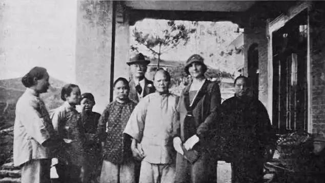 一个鞠躬代表什么,一个鞠躬