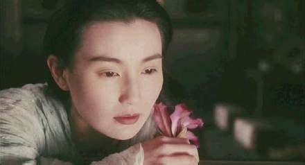 张曼玉感情经历多坎坷,张曼玉的情感经历