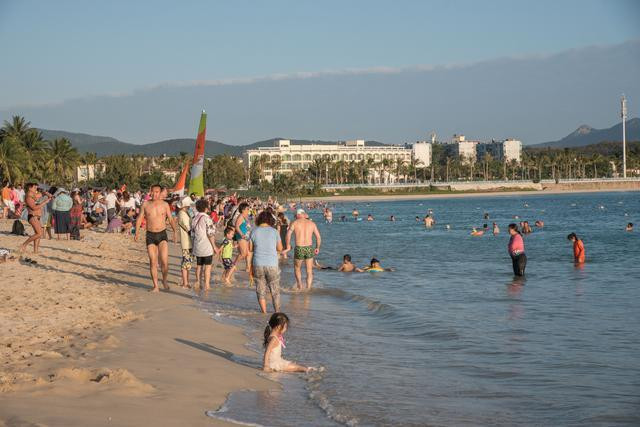 三亚哪里的海景最美,三亚的海边夜景真的很美