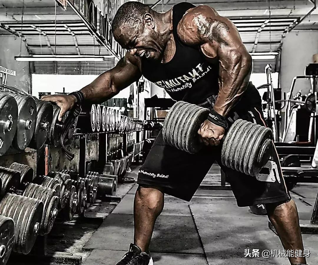 单手俯身划船练背部哪里有感觉,如何练习划船动作