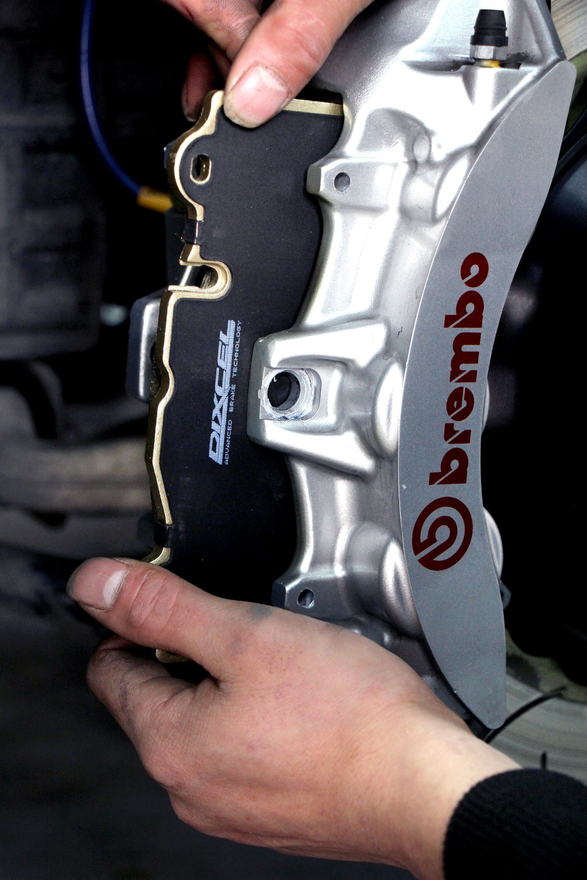 巅峰极速英菲尼迪q60改装,英菲尼迪q60改黑武士