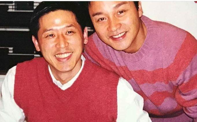 唐鹤德守着张国荣的骨灰过了15年,他是张国荣