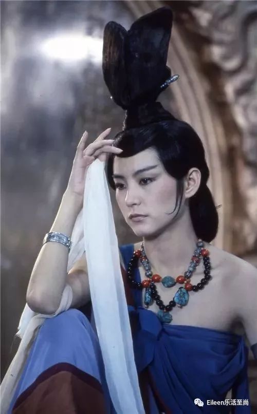 寰愬厠鍜屽瀛愭柦鍗楃敓鐖辨儏鏁呬簨,寰愬厠涓庡墠濡绘柦鍗楃敓