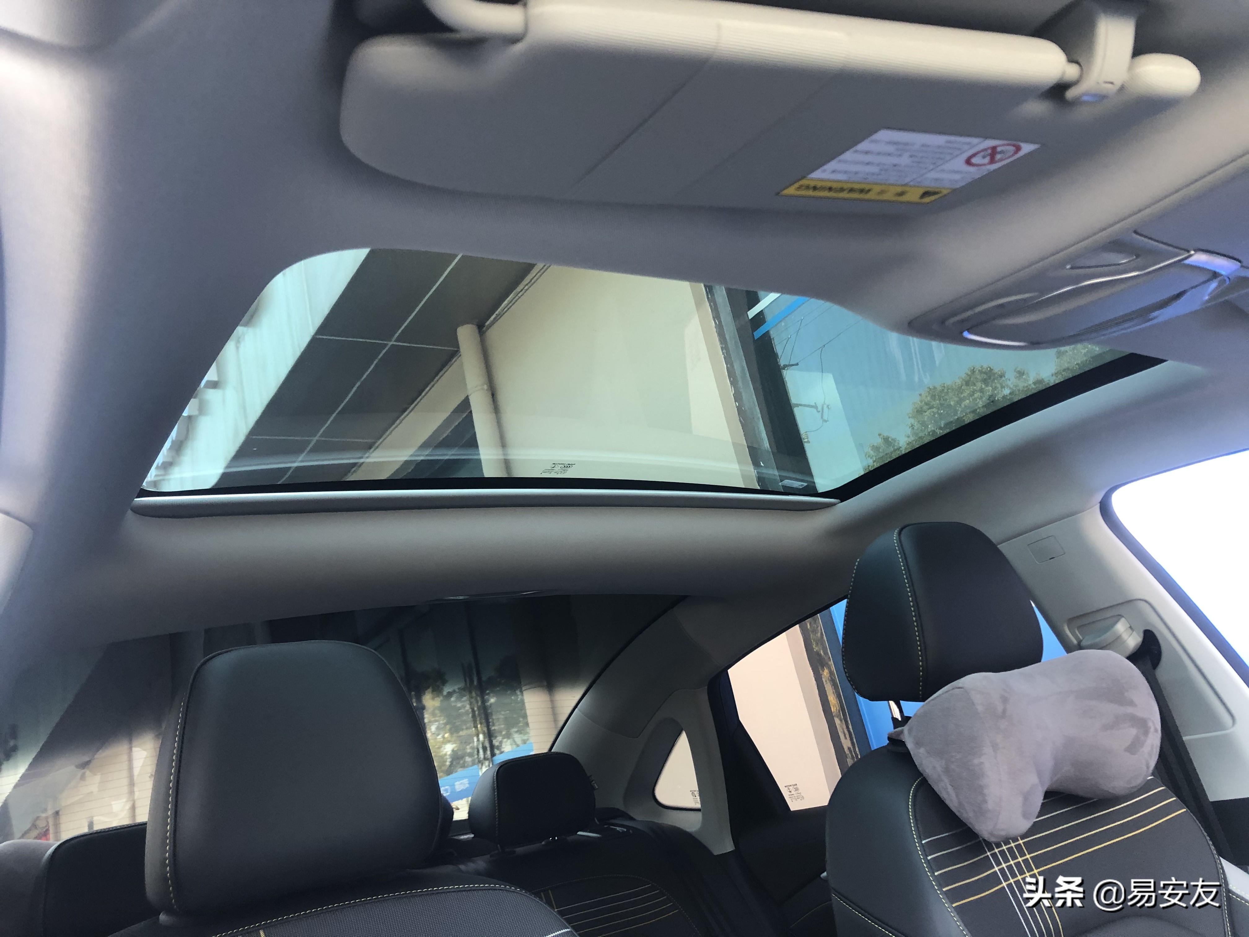 纳米陶瓷膜汽车贴膜,纳米陶瓷膜汽车贴膜有气泡