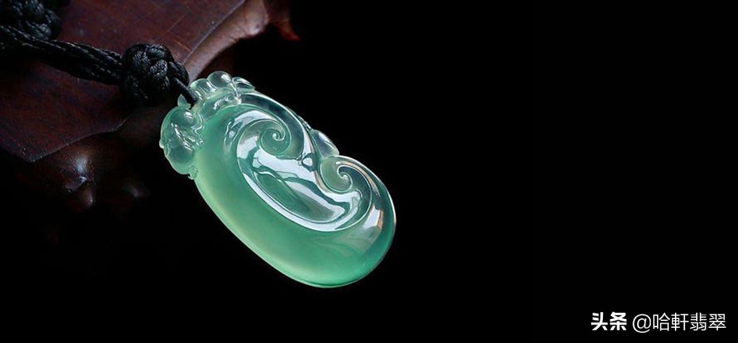 家有闲置的翡翠到哪变现,和田玉和翡翠哪个好变现