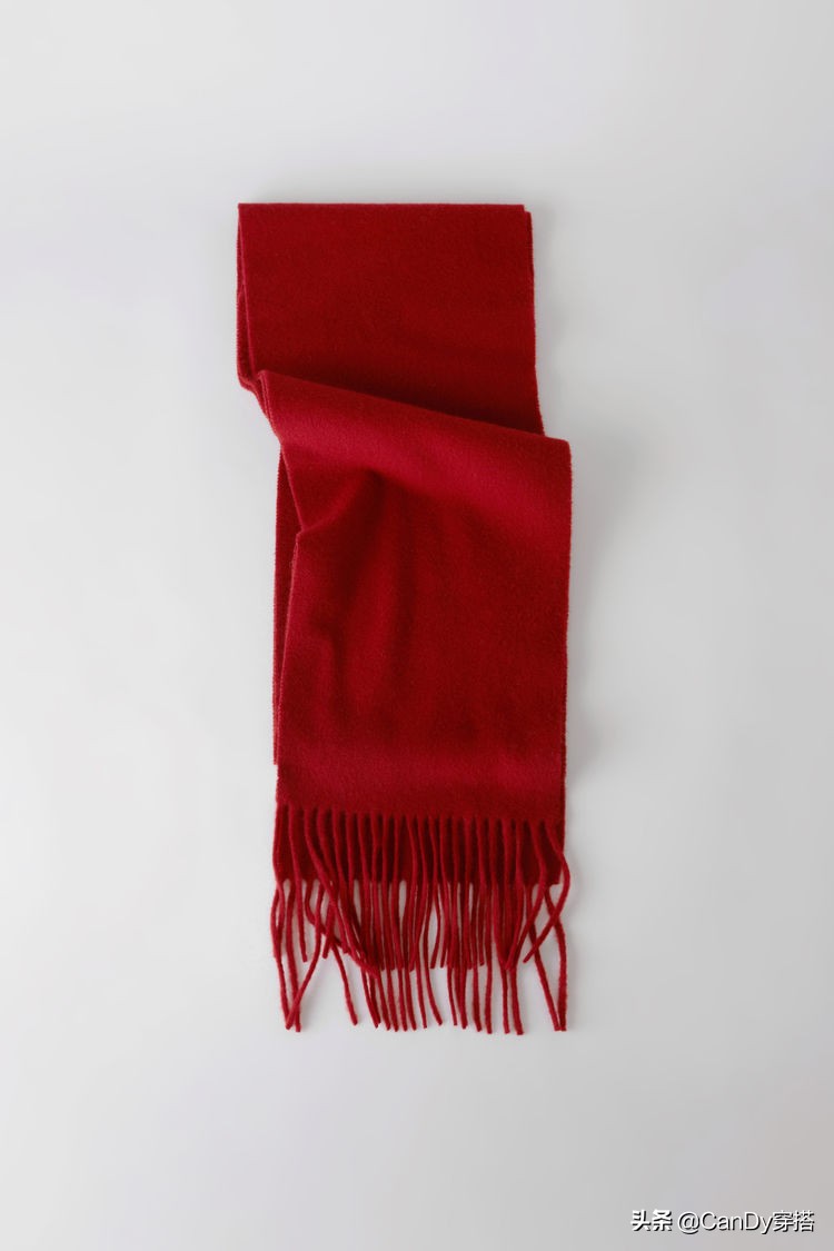 穿新衣迎新春,穿新衣拜大年