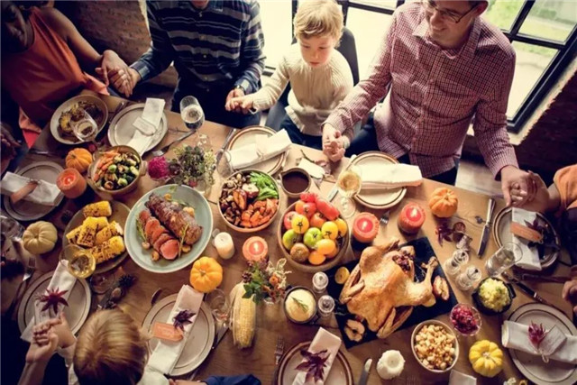 感恩节是怎么由来的故事,感恩节的由来背后秘密